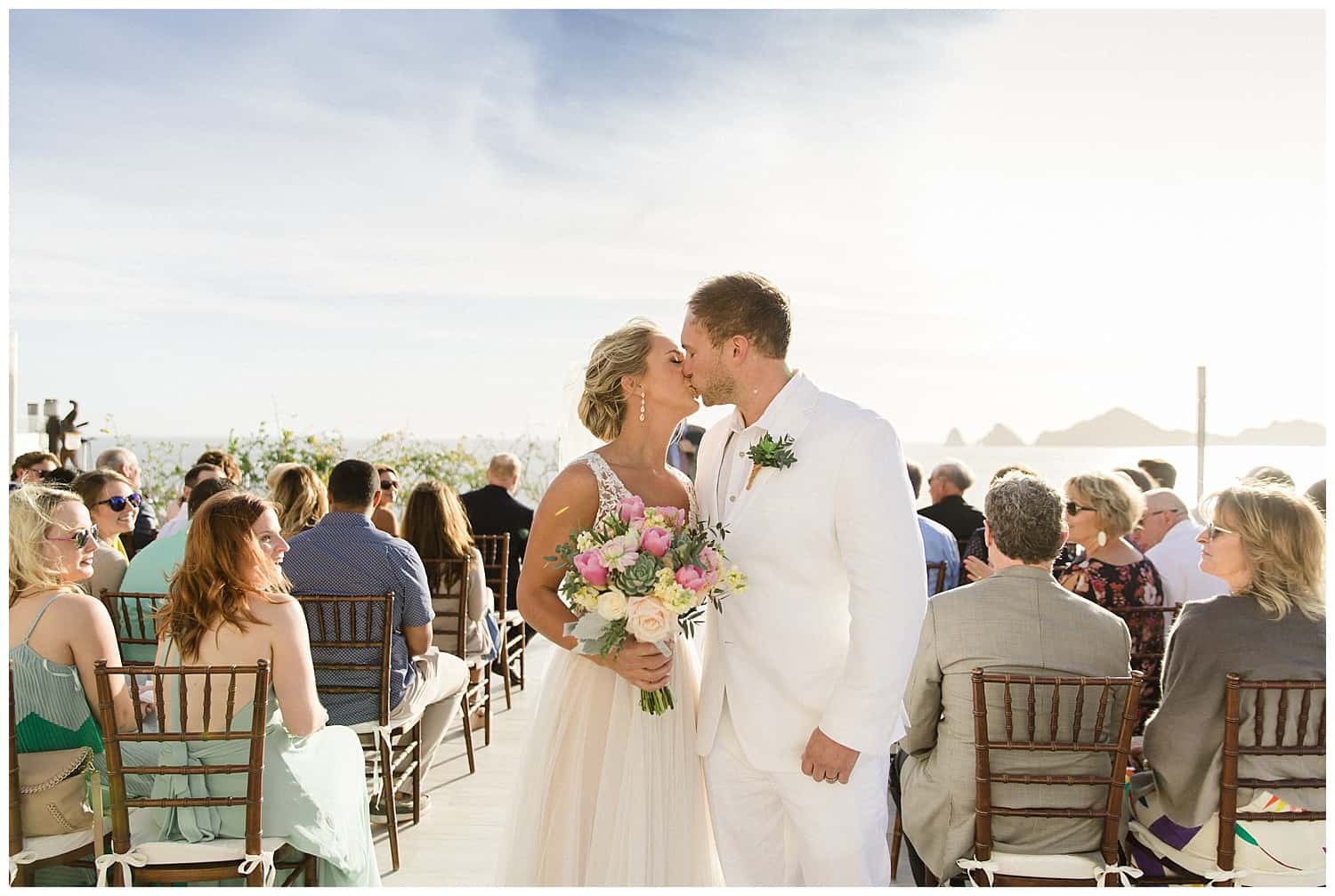 Cabo_wedding_Photographer_Sara_Richardson_Sunset_Modalisa_Wedding